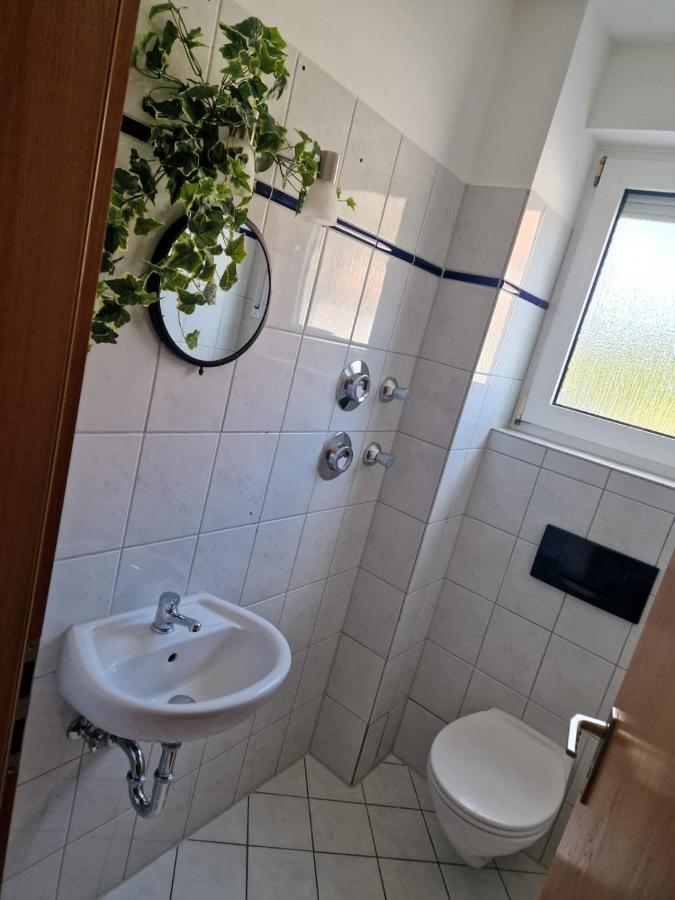 Monteurzimmer/Ferienwohnung Brauckstrasse, Gladbeck Ngoại thất bức ảnh